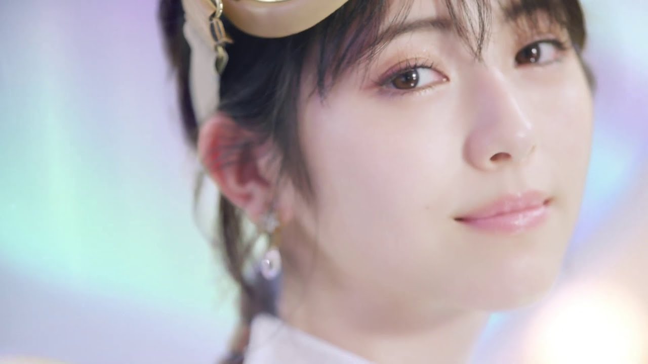 Minami Hamabe (浜辺美波) _ MAJOLICA MAJORCA CM