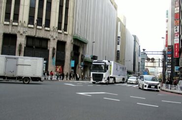 水樹奈々「CANNONBALL RUNNING」40ft アドトレーラー at 新宿 その1