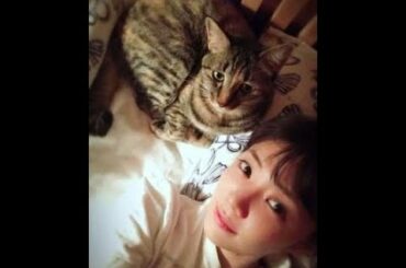 倉科カナ、ベッドで愛猫とのすっぴん風SHOTにファンから反響「守ってあげたくなる」