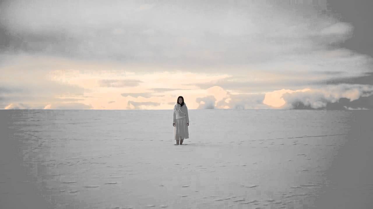 女優の広告／久保田紗友