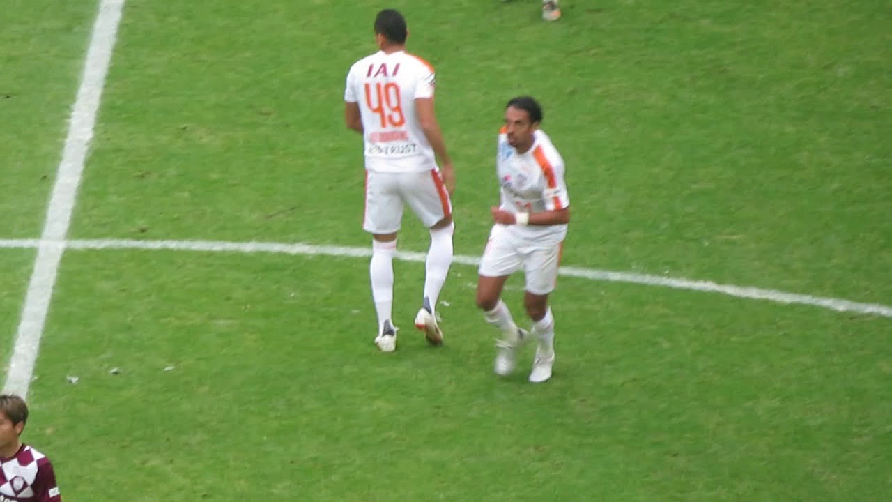 《天皇杯》清水エスパルス ジュニオールドゥトラ ゴール後の雰囲気