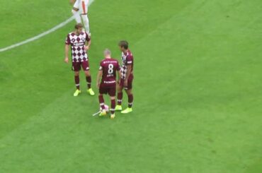 《天皇杯　準決勝》ヴィッセル神戸　イニエスタのゴール前のフリーキック