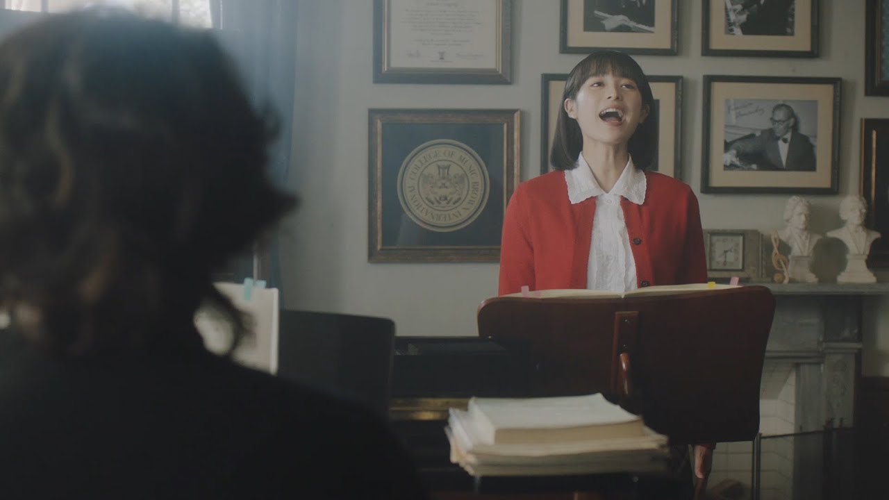 クリーム玄米ブラン CM 「レッスン」篇 15秒 秋 清野菜名