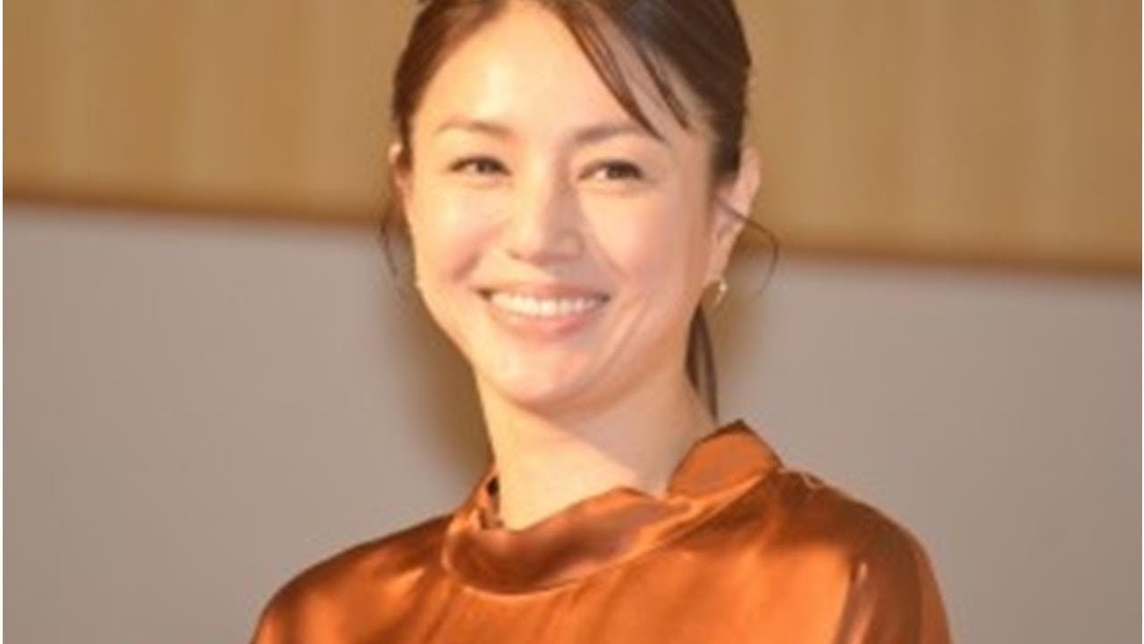 井川遥＆細川直美ら、きれいママたちが卒業式コーデを披露