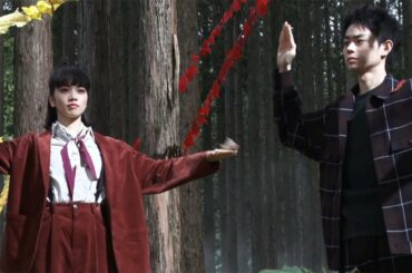 菅田将暉、小松菜奈と息の合った“舞い”を披露　メーキングでは落ち葉の投げ合いも　「niko and ... 」WEBムービーが公開
