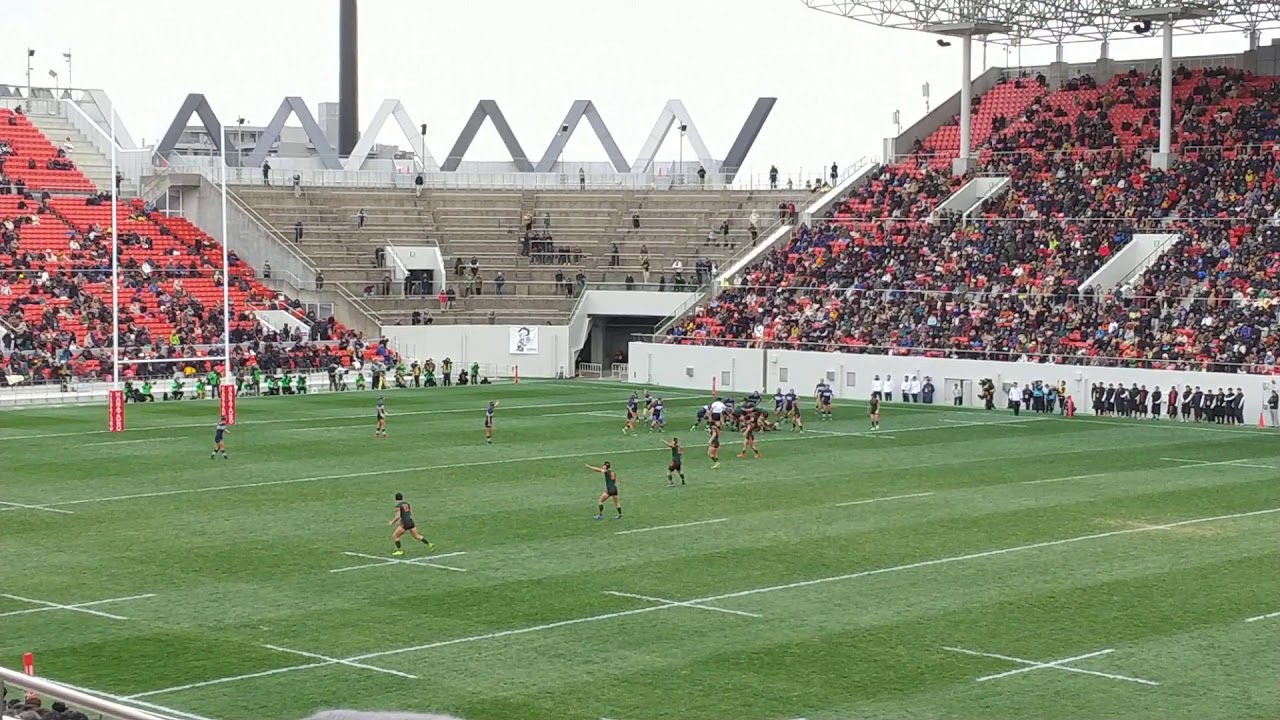 第99回高校ラグビー 準決勝 桐蔭学園 vs. 東福岡 キックオフ 第99回高校ラグビー 準決勝 桐蔭学園 vs. 東福岡 キックオフ
