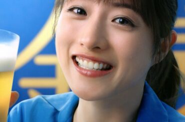 石原さとみ、「金麦」ブランドのメッセンジャーに　「CMキャラは…私だ～」　「金麦」新CMが公開