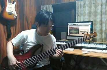 藤田恵名「超DIE」のベースを弾いてみた。