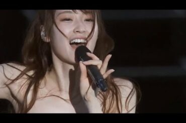 乃木坂46「マジでこの衣装嫌なんだけどぉー(///∇///)だってもう裸じゃん！(///∇///)」と、メンバーの間で愚痴っていて欲しいな。