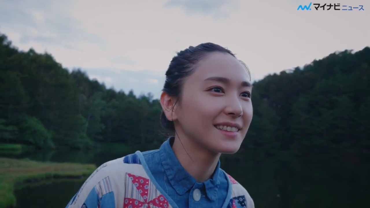 新垣結衣、大自然で“素”を語る、台本・演技一切なしの完全ドキュメンタリー「GMOクリック証券」新CM、メイキング