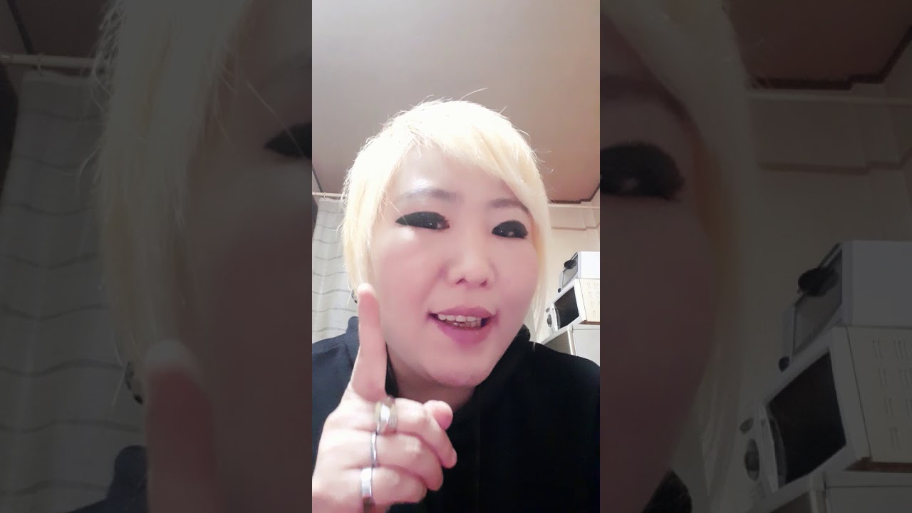 久下ゆかり 浜崎あゆみ vogue cover