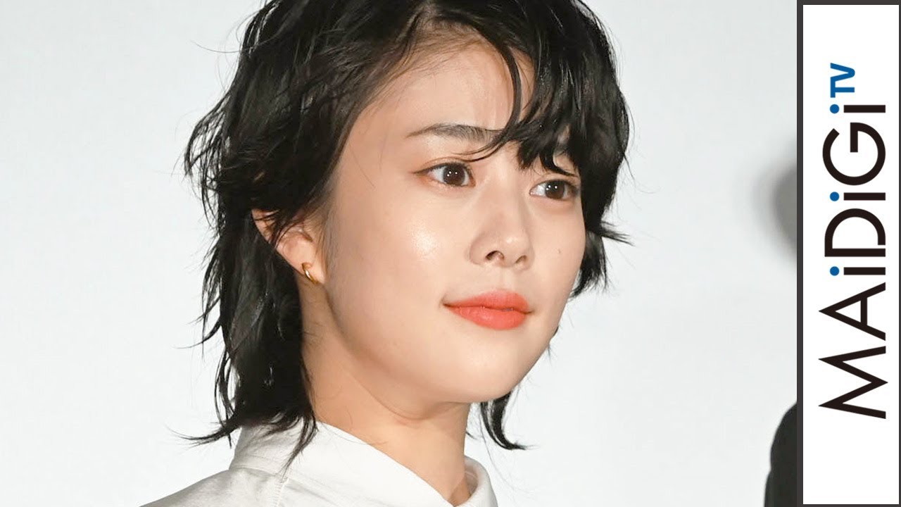 高畑充希、マキシスカートでシンプル＆ふんわり春コーデ　ウエットヘア、編み上げシューズで個性派に