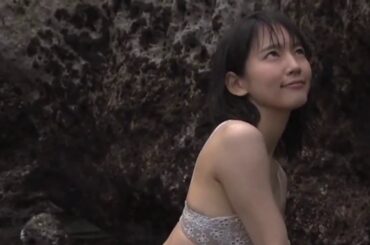 吉岡里帆 Riho Yoshioka　水着　下着　史上最高　温泉　びしょ濡れ　グラビア