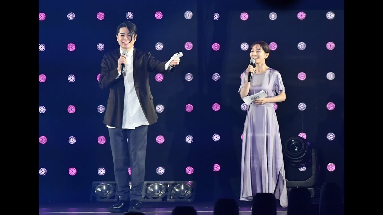 田中みな実&ノブコブ吉村、無観客TGCの司会に大奮闘 「第30回 マイナビ 東京ガールズコレクション 2020 SPRING/SUMMER」 田中みな実&ノブコブ吉村、無観客TGCの司会に大奮闘 「第30回 マイナビ 東京ガールズコレクション 2020 SPRING/SUMMER」