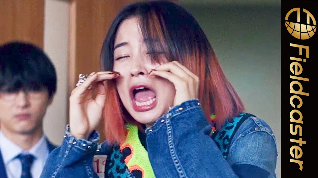 広瀬すず、渾身の泣きマネが“大根”すぎる！ 吉沢亮「最低の演技だ…」 映画『一度死んでみた』本編映像