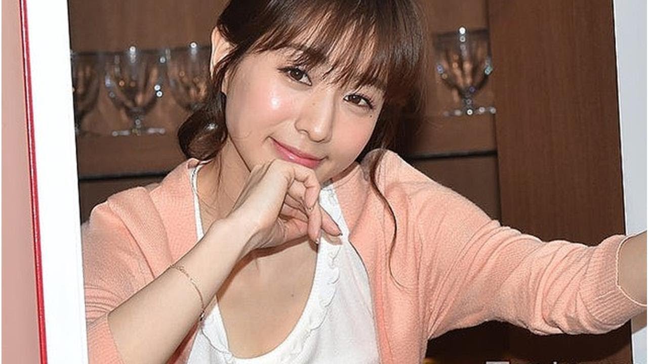 田中みな実、写真集で話題“下乳ショット”秘話明かされる 田中みな実、写真集で話題“下乳ショット”秘話明かされる