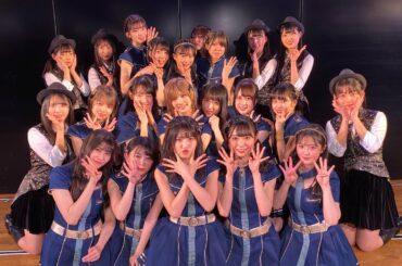 【期間限定公開】AKB48 チーム4「手をつなぎながら」公演（配信限定）