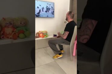 【政府が隠し続けた"本当"の症状】コロナウイルスになり精神崩壊してしまったイタリア人が話題に…(遠藤チャンネル カモミールティー・ 飛べない鳥 へずまりゅう 怪我 引退 コレコレ)