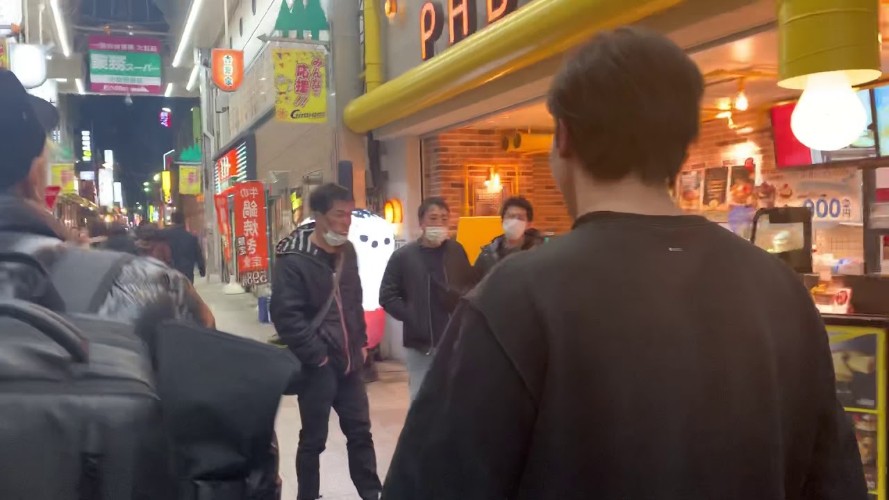 朝倉未来くんが北九州・小倉の街を歩いてみた。 朝倉未来くんが北九州・小倉の街を歩いてみた。