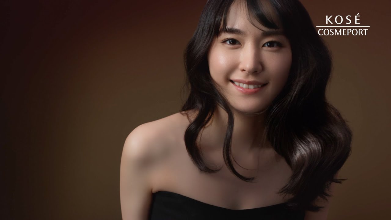 新垣結衣、美デコルテ大胆披露「見て」 「サロンスタイル ビオリス」新TVCM「ビオリス エステティーク誕生」篇