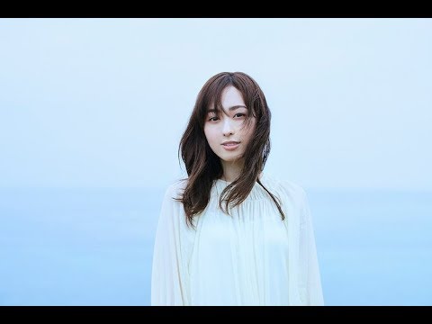 ✅  福原遥の3rdシングル「風に吹かれて」が4月26日に配信、6月24日にCDリリースされることが決定した。