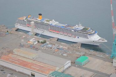 停泊中のクルーズ船で1人感染 「20人以上が発熱」と乗員、長崎