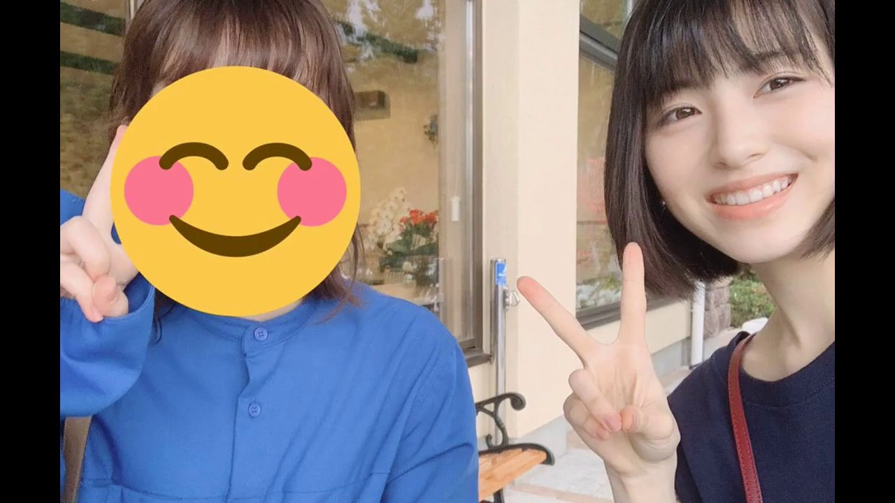 橋本環奈、浜辺美波、池田エライザら芸能人による“自撮り繋ぎ“