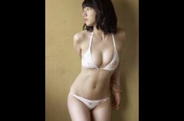 吉岡里帆　超レア水着映像