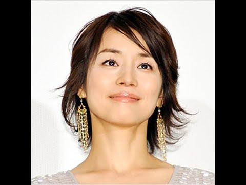✅  石田ゆり子、妙にソソられるスッピンでギターの“指技”