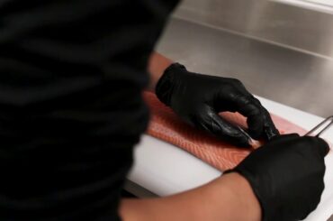 New Restaurant Nanami Ads, Salmon for Poke Bowls