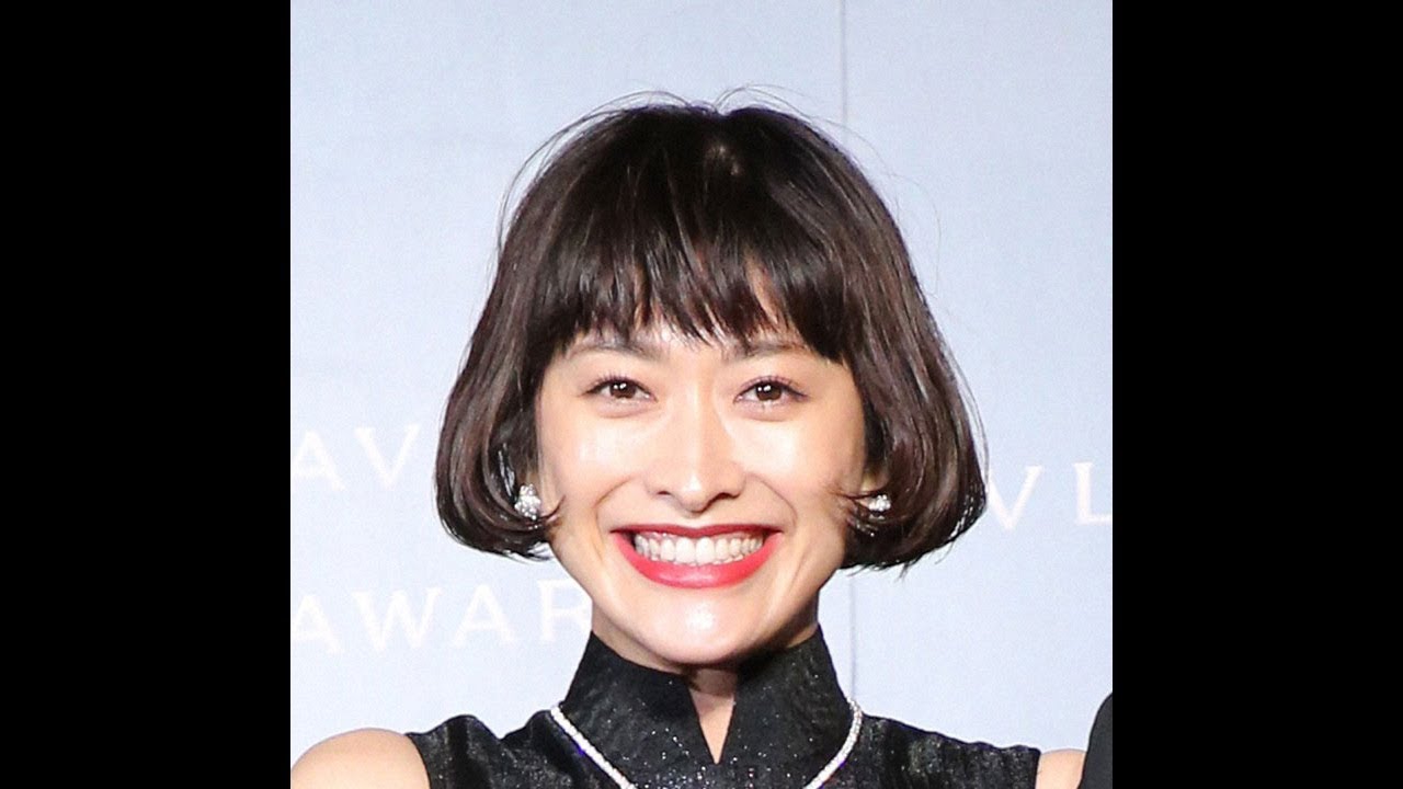 山田優「楽な格好だけどお洒落したい」“わがままコーデ”に「シンプルなのにおしゃれ」と反響