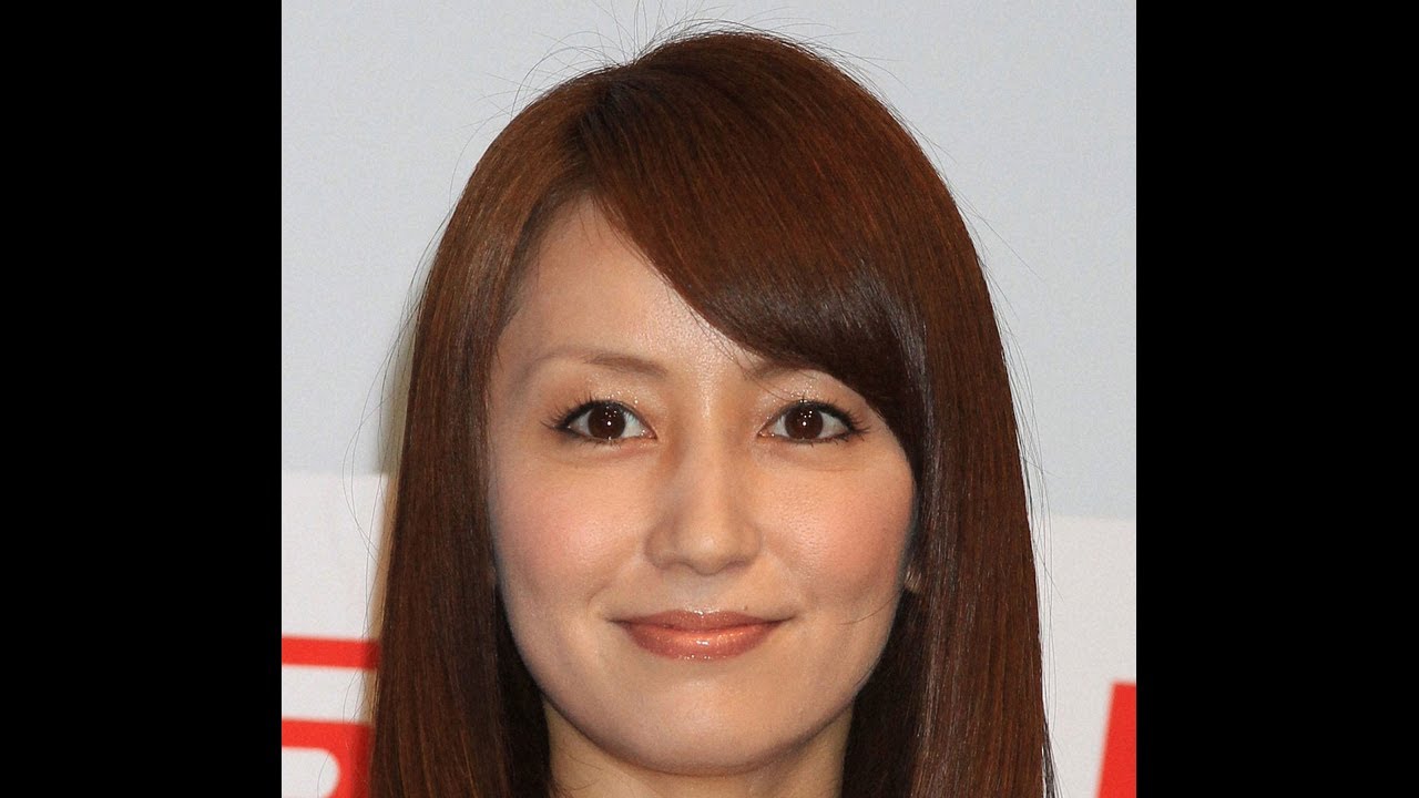 矢田亜希子　パンツスタイルの私服姿を披露「脚長くてスタイル抜群」「完璧な仕上がり」