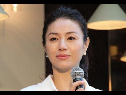 ✅  女優の井川遥さんが2020年6月29日、自身のインスタグラムで、同じ事務所で俳優の松尾諭さんについて思い出などを披露した。「人間味が溢れ、文才に唸り、そしていつの間にかほろり...」写真は、この