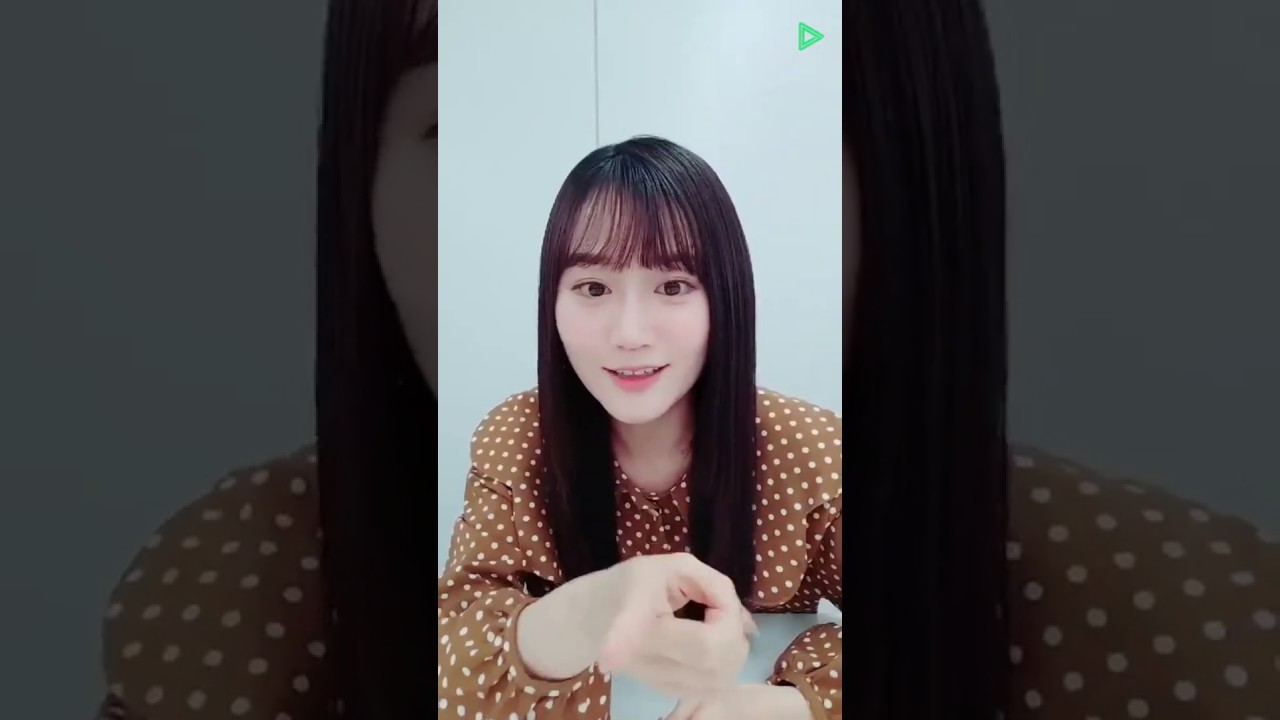 小倉 唯LINE LIVE でファンと顔を合わせてチャット | (@Yui Ogura)