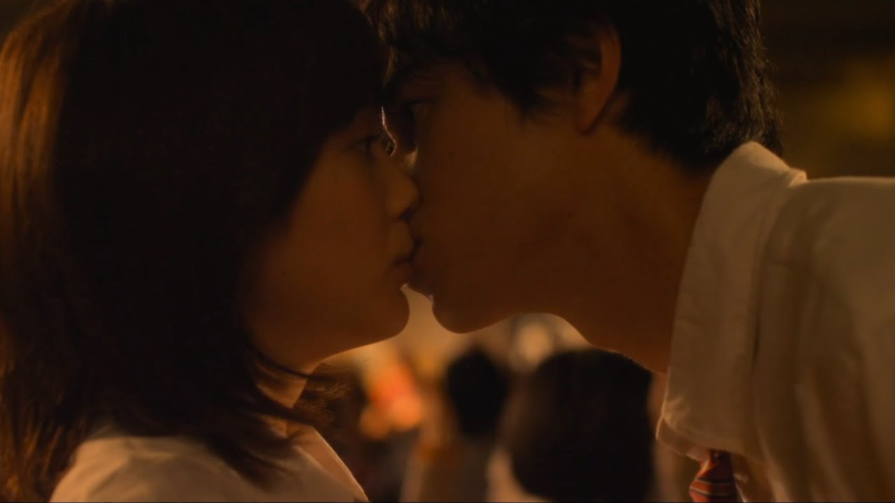 【映画紹介】再会した彼は別人になっていた…【アオハライド】 【映画紹介】再会した彼は別人になっていた…【アオハライド】