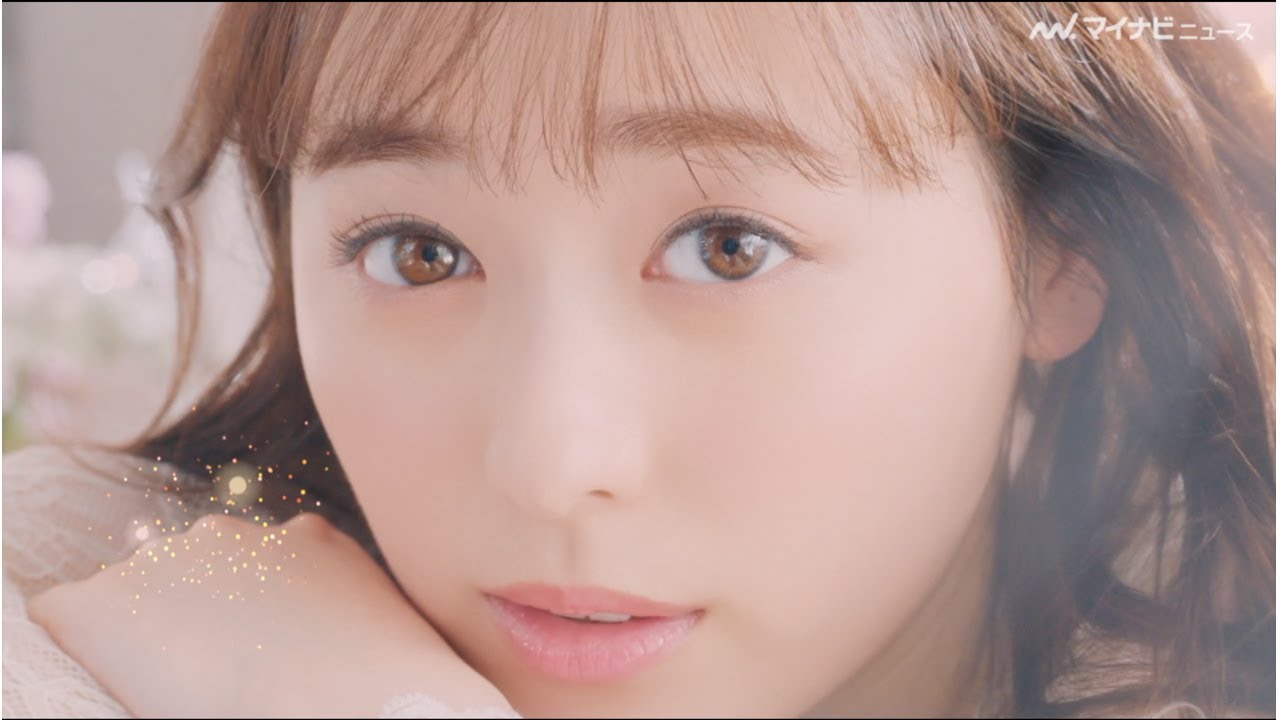 福原遥、どの表情もかわいすぎるドアップ “みつめ顔” に心奪われる　ジルスチュアート1day UV 新CM「#みつめるカラコン」篇