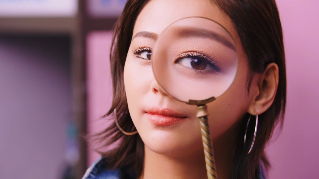 西内まりや、マスカラを着けているか！否か！探偵 西内まりやが探る！　『メイベリン ラッシュニスタN』 WebCM