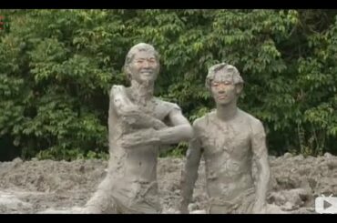 佐藤健vs三浦春馬 泥浴|笑わずにはいられなくて。 | 佐藤健vs三浦春馬の面白いクリップ