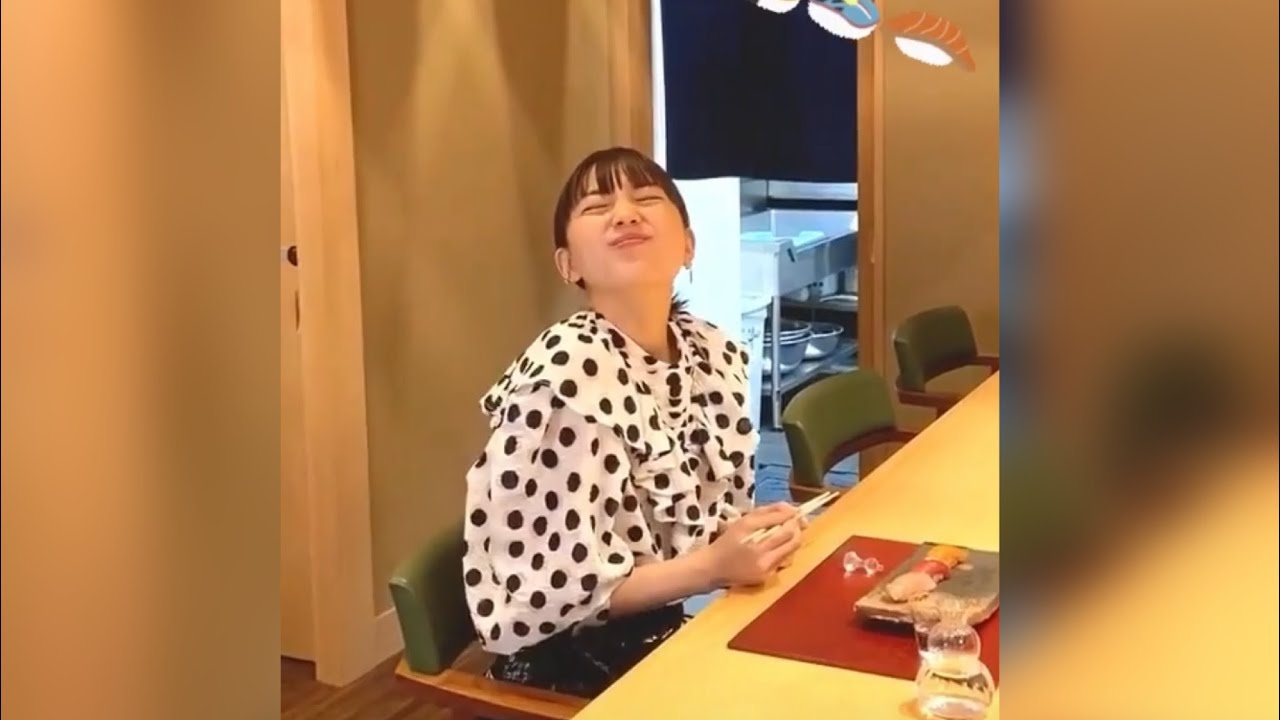 川口春奈 GINGER オフショット！！