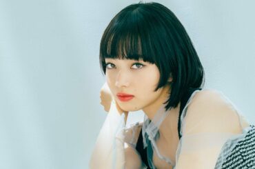 小松菜奈が“乳揉みマッサージ”!? 地上波ギリギリの映像に「いいのか？」