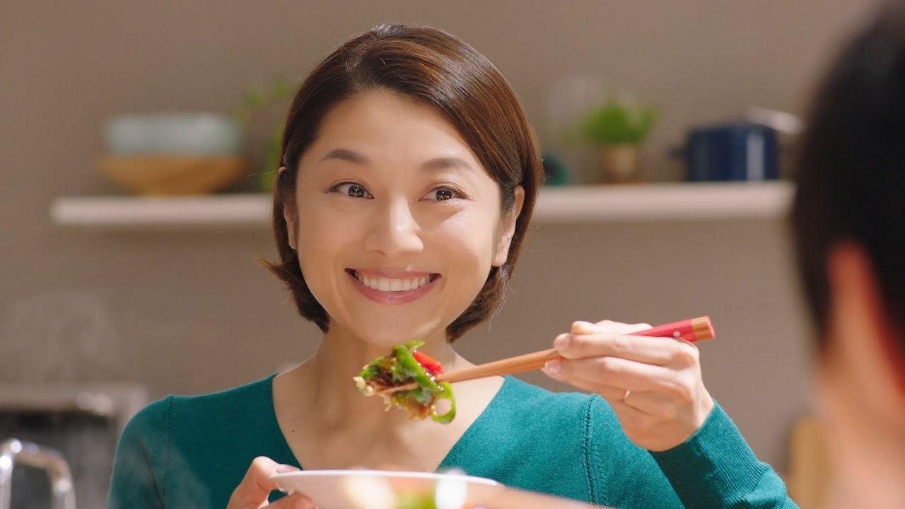 「Cook Do® きょうの大皿®」 豚バラピーマン ピーマンは好きか⁉篇 15秒 CM 小池栄子 「Cook Do® きょうの大皿®」 豚バラピーマン ピーマンは好きか⁉篇 15秒 CM 小池栄子