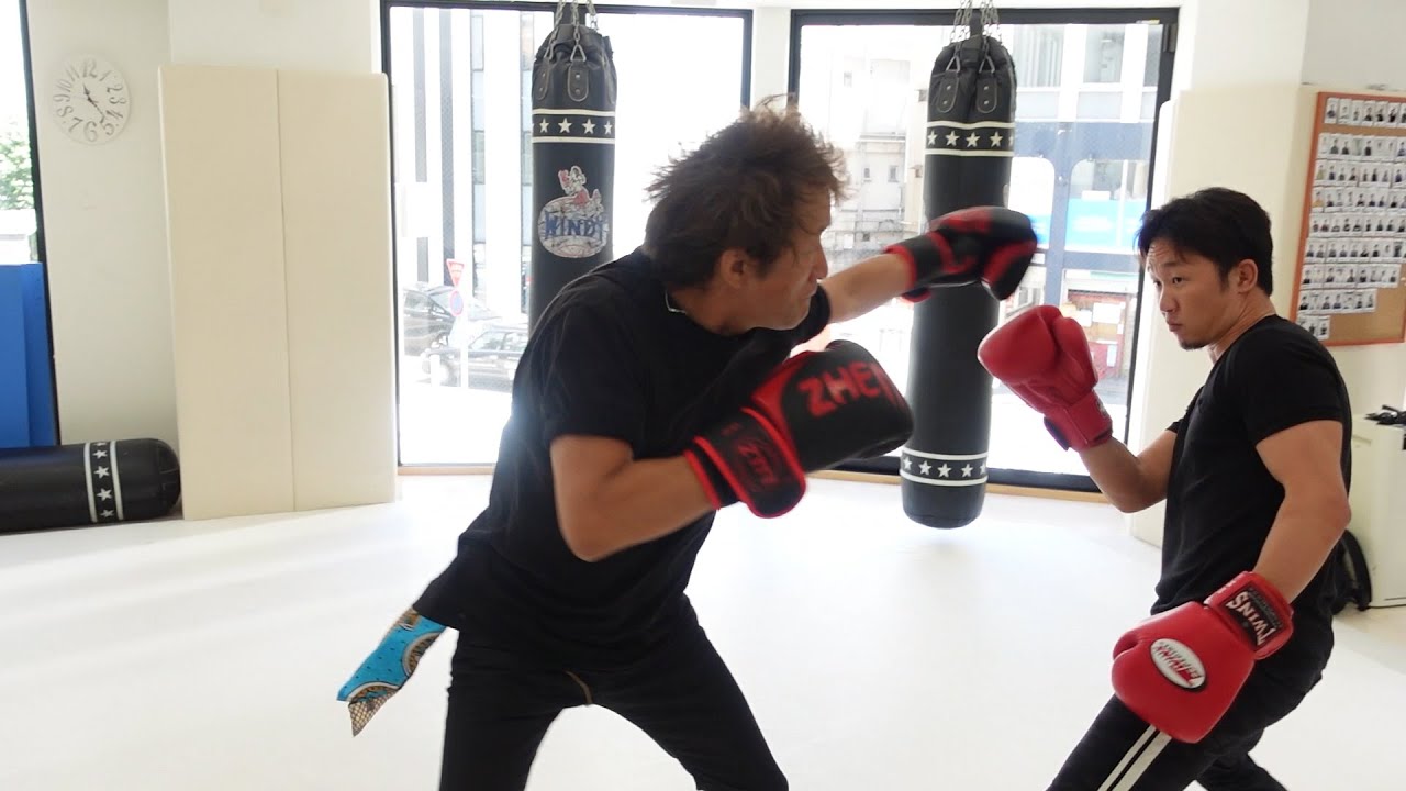 刃牙の作者と対談してスパーリングしてみた 刃牙の作者と対談してスパーリングしてみた