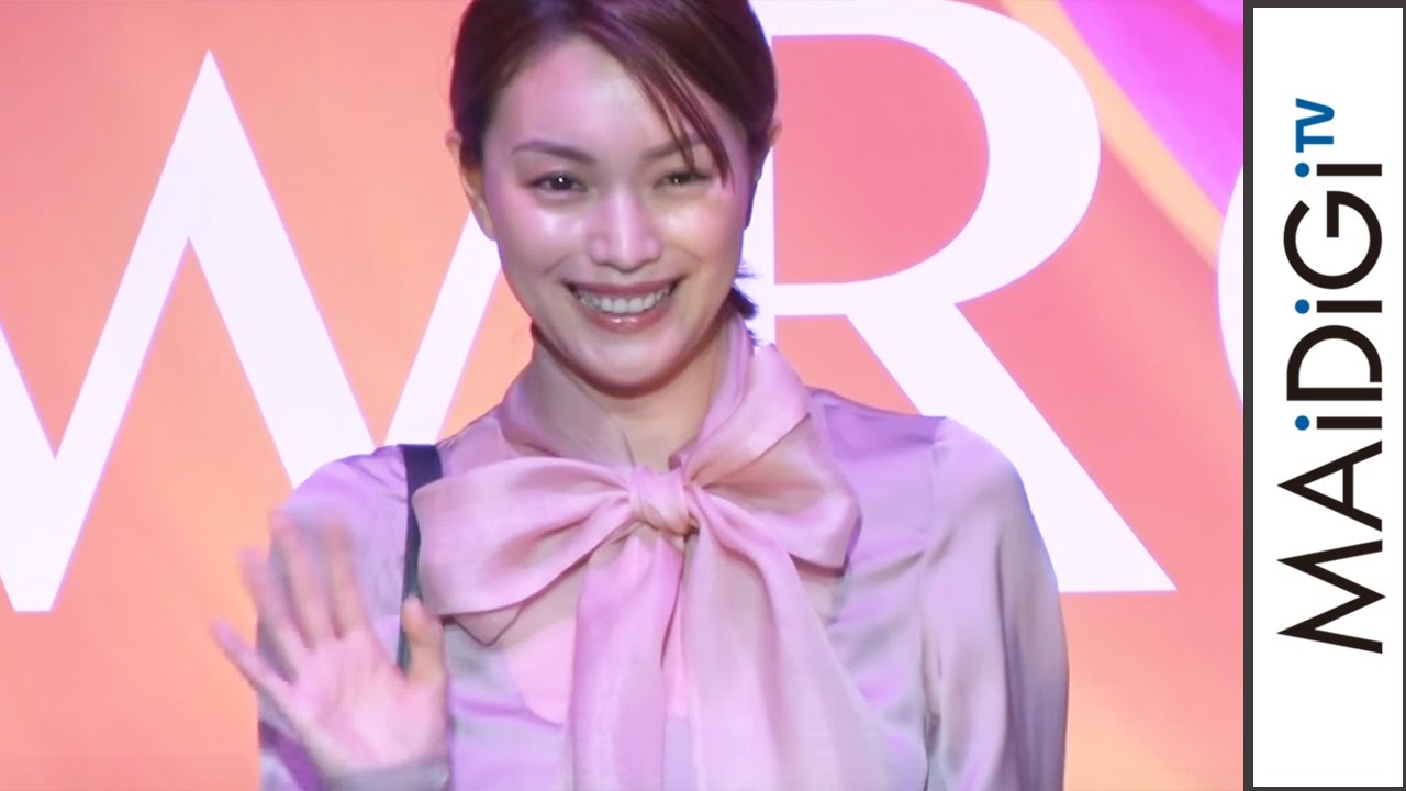 蛯原友里、久々ウォーキングで「緊張」 春のオススメコーデも紹介 「銀座で彩るヒト・トキ Limited SHOWROOM」1 蛯原友里、久々ウォーキングで「緊張」 春のオススメコーデも紹介 「銀座で彩るヒト・トキ Limited SHOWROOM」1