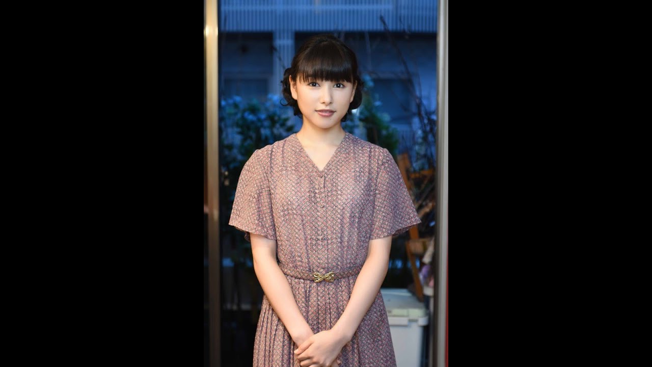 桜井日奈子（透かし）「白ですね」