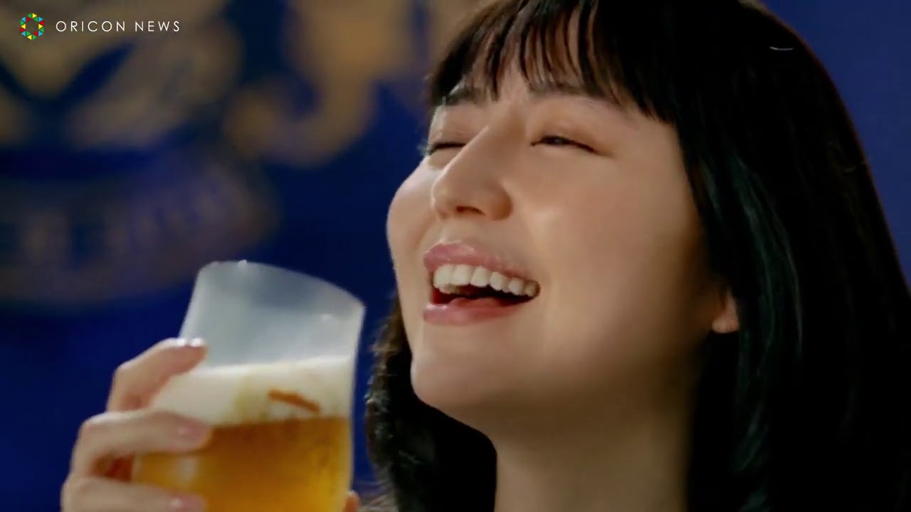 長澤まさみ、うまさに至福の笑み　竹野内豊「ご機嫌ですね」　『アサヒ ザ・リッチ』新TVCM「うまさの常識が、変わった。」篇