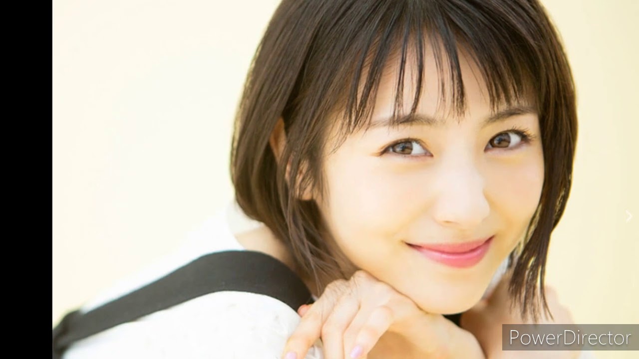 浜辺美波　写真集
