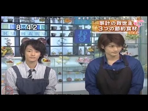 Sato Takeru「佐藤健」&三浦春馬楽 しい食事ショーゲームに参加 聴衆のためにたくさんの笑い声を作ります Sato Takeru「佐藤健」&三浦春馬楽 しい食事ショーゲームに参加 聴衆のためにたくさんの笑い声を作ります