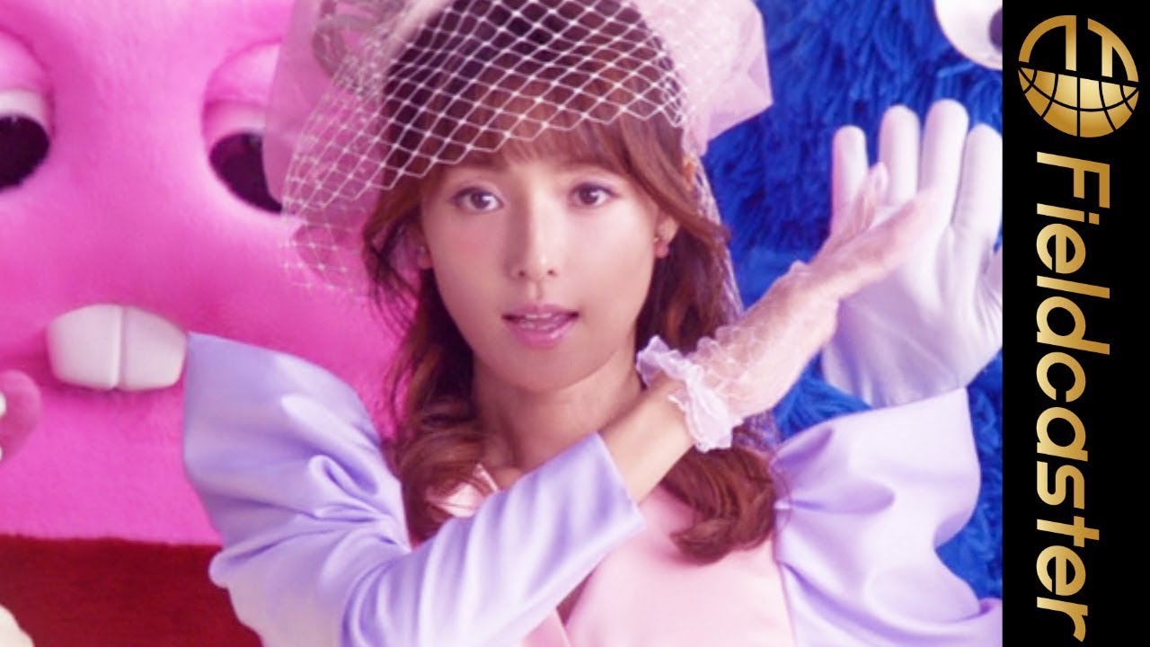 Uq三姉妹 深田恭子 多部未華子 永野芽郁 Winkさながら 無表情 ダンス 淋しい熱帯魚 にあわせてシュールに踊る Uqモバイル 新tvcm 家族でuqモバイル 篇 Yayafa