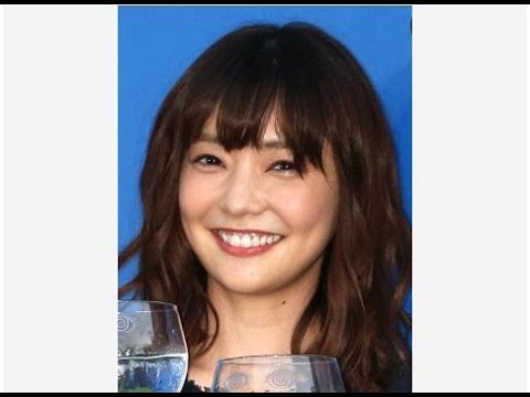倉科カナ、メリーゴーランドで大はしゃぎ　「カナさんと遊園地デート行きたい」と反響 「一般ニュース」