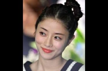 [JNEWS] -石原さとみ 恋のキューピッドは国際派女性歌手Ｋか